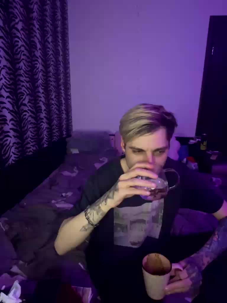 dirtycute Live Sex December 13, 2025