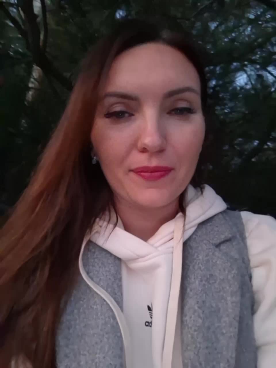 DIVORA Live Sex December 13, 2025