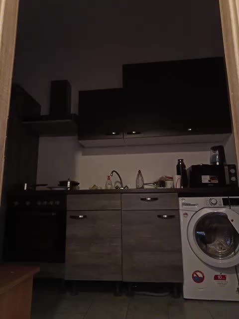 Vika211 Live Sex December 17, 2025