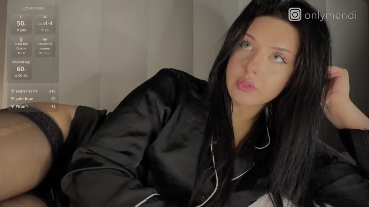 MENNDI Live Sex December 17, 2025