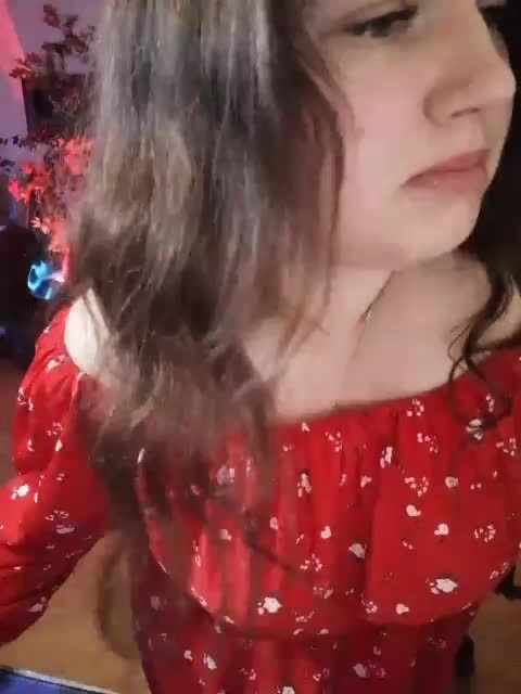 JuliaHesperaks Live Sex December 13, 2025