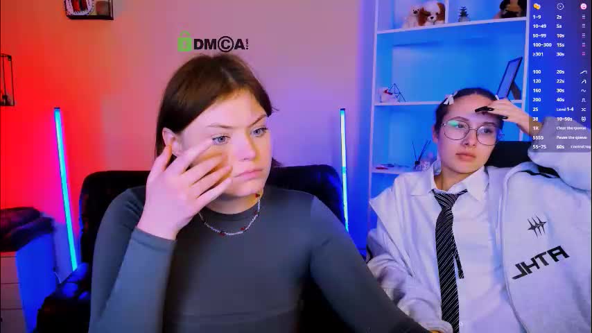 mona_cloud Live Sex December 12, 2025