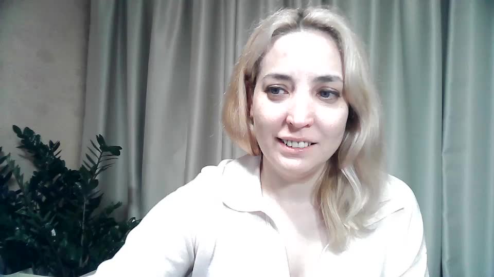 mariska-kiska Live Sex December 13, 2025