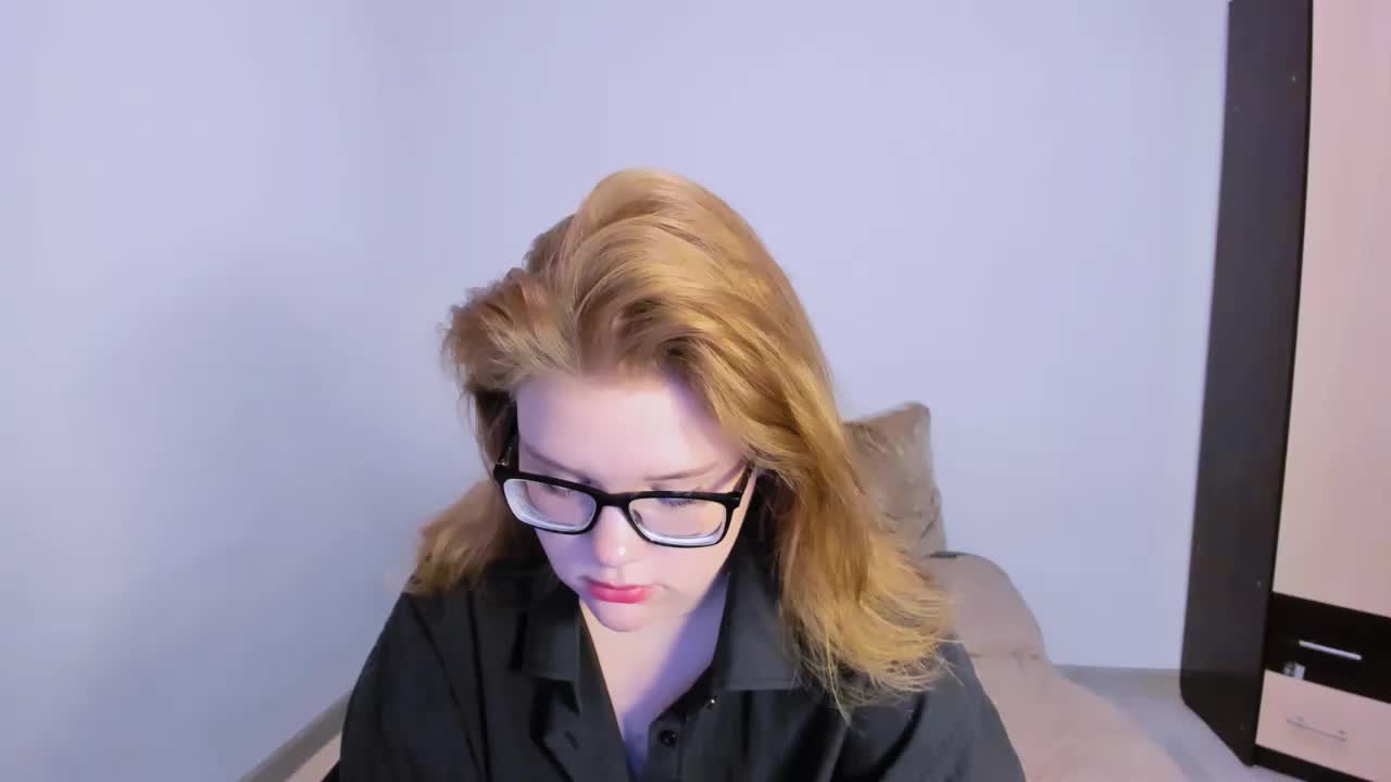 Lasey Live Sex December 17, 2025