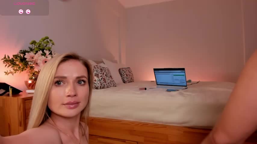 Miya_Nika Live Sex December 13, 2025