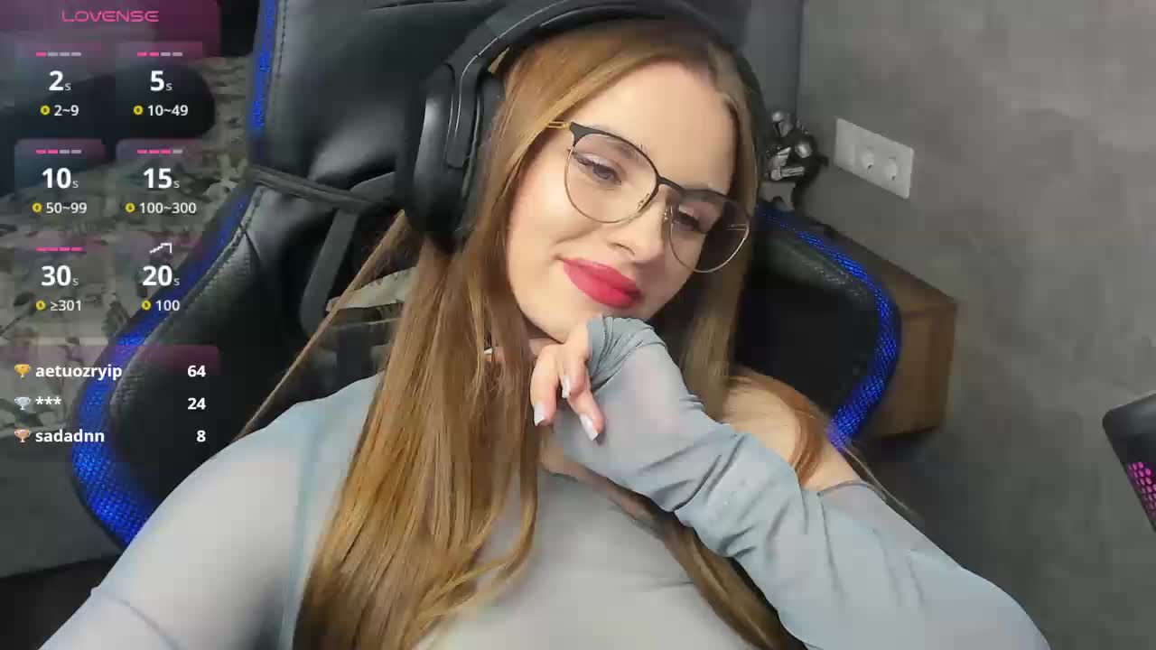 MCfly-1 Live Sex December 13, 2025