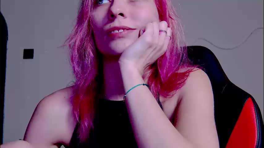 karoline121 Live Sex December 14, 2025