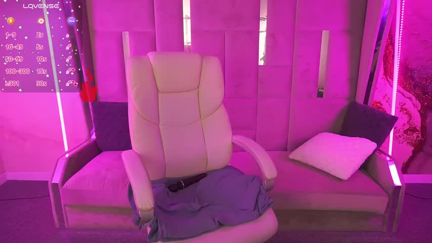 CarolinaDia Live Sex December 17, 2025