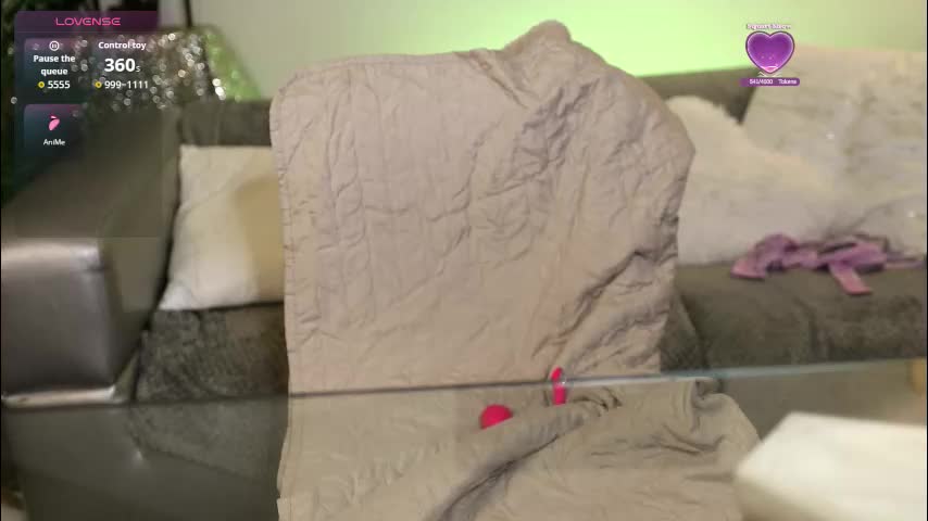 qwennx Live Sex December 13, 2025