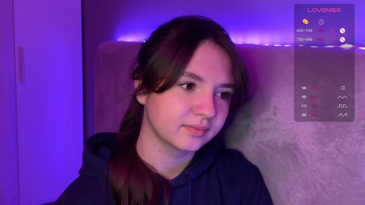 kisankiss Live Sex December 17, 2025