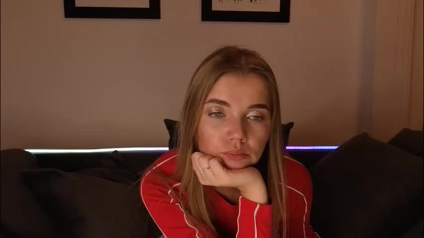 carriebradshawww Live Sex December 12, 2025