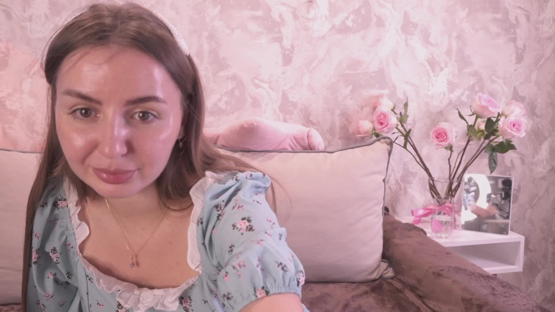 PashaAndMila Live Sex December 14, 2025