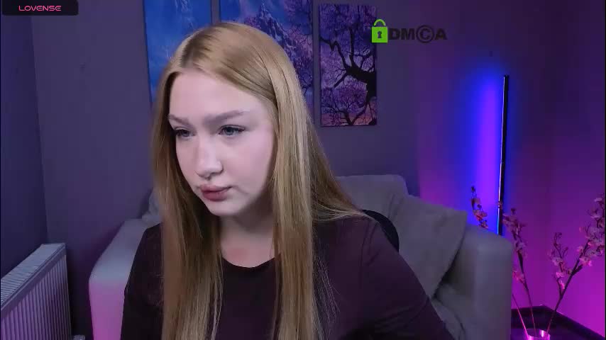 playful_sophie Live Sex December 17, 2025