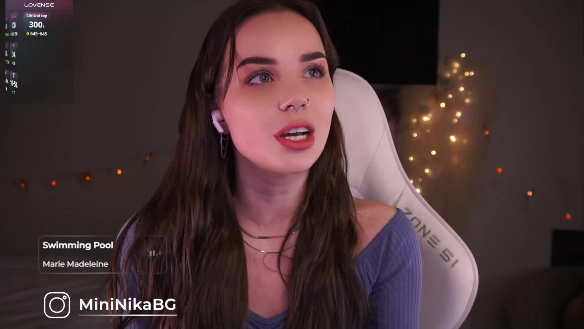 MiniNika Live Sex December 13, 2025