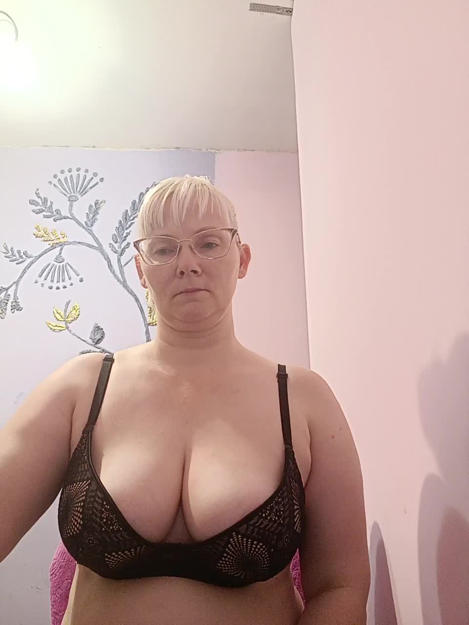 Sweetie454 Live Sex December 12, 2025