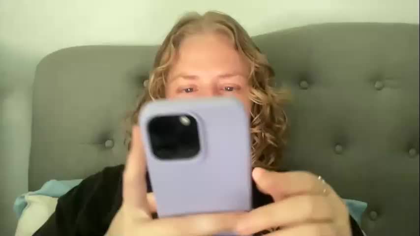 angeloflight273360 Live Sex December 14, 2025