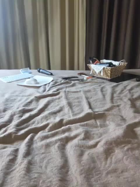 FLUFFY_BEAUTY Live Sex December 14, 2025