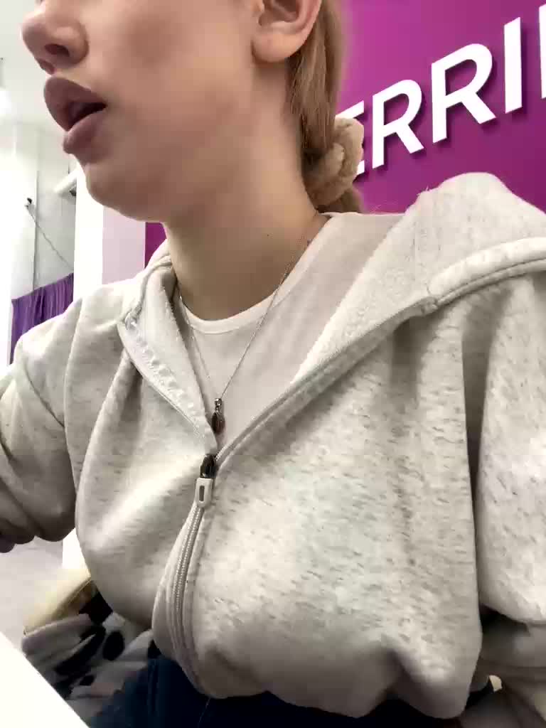 VikaAndMilana Live Sex December 13, 2025