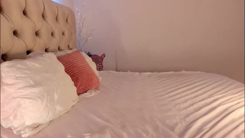 dee_nise Live Sex December 13, 2025