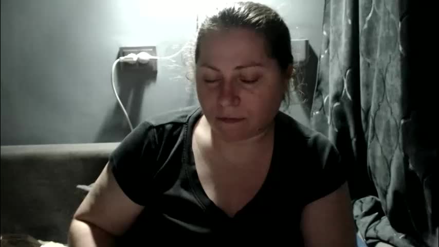 candycream74 Live Sex November 17, 2025