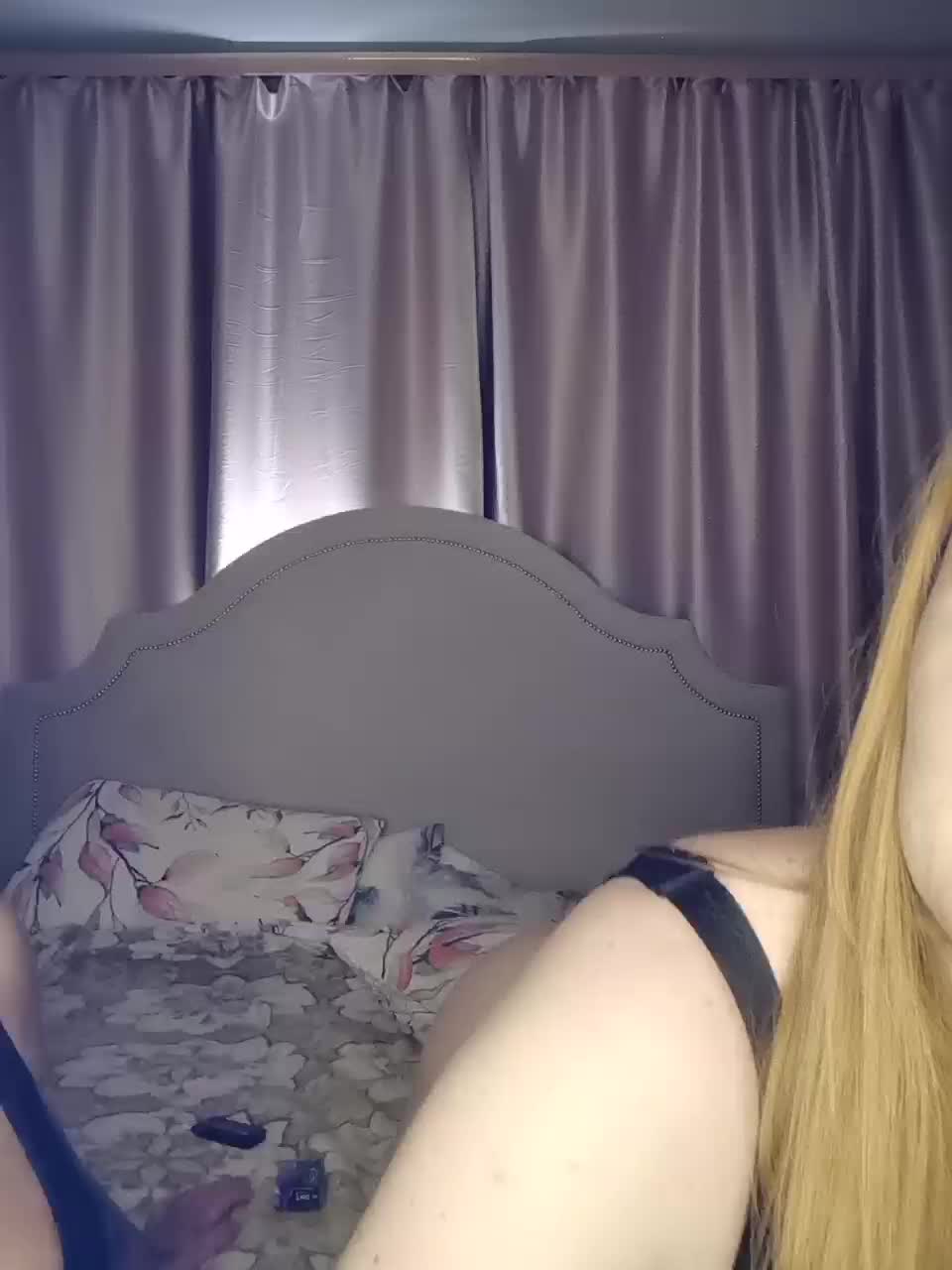 Her-Girl Live Sex December 14, 2025