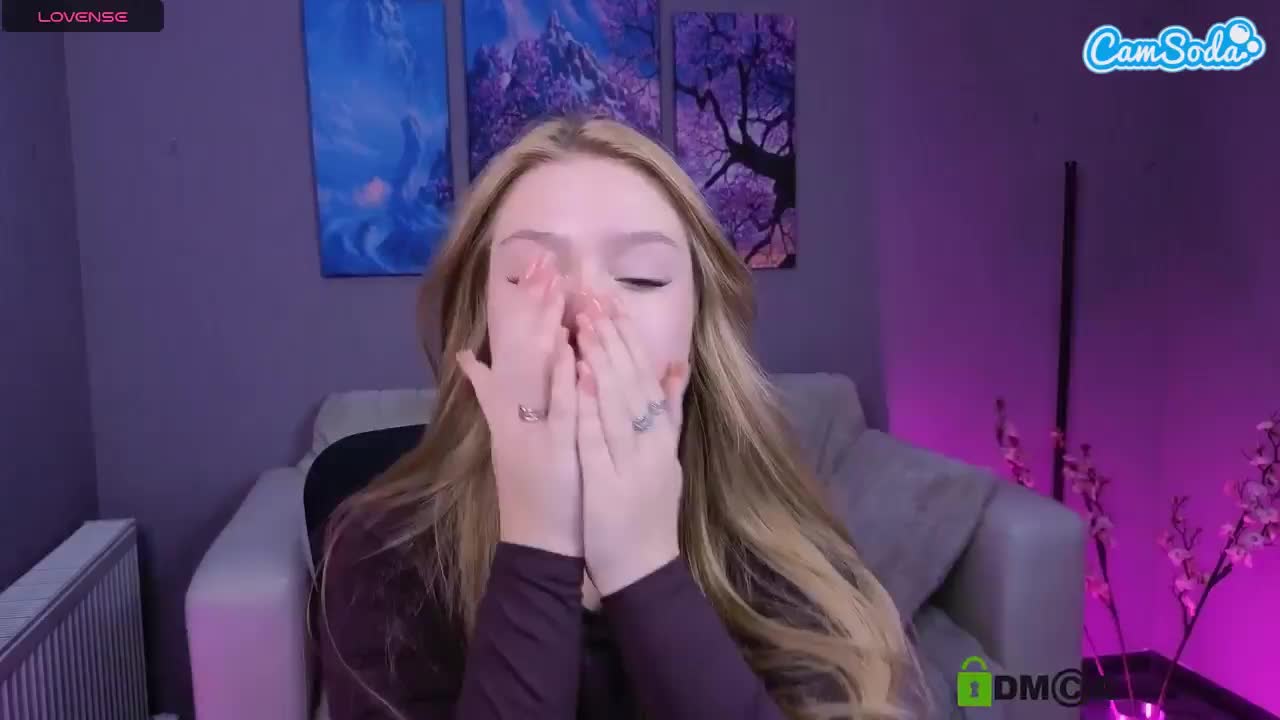 playfulsophie Live Sex November 17, 2025