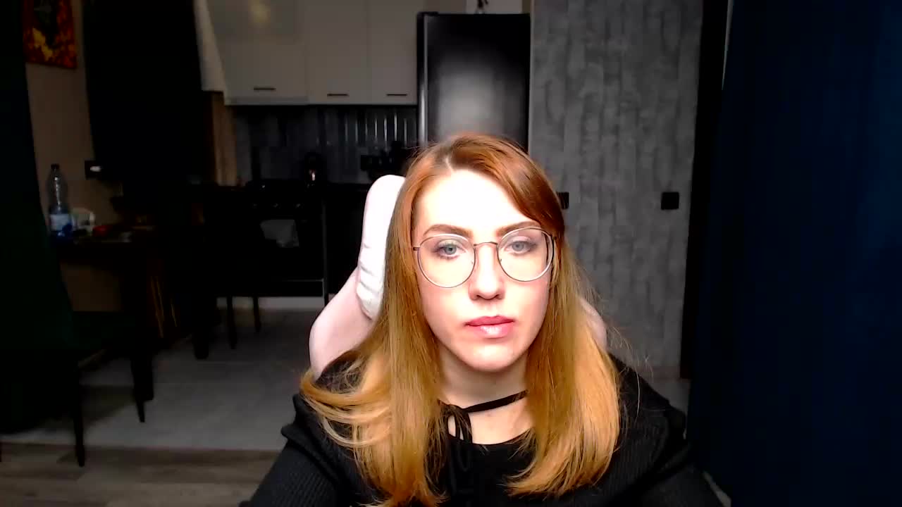 Regimasmile Live Sex December 13, 2025