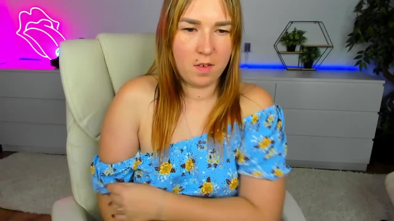 SofiiDarling Live Sex December 14, 2025