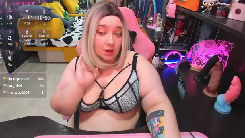 Softie_Sofy Live Sex December 13, 2025