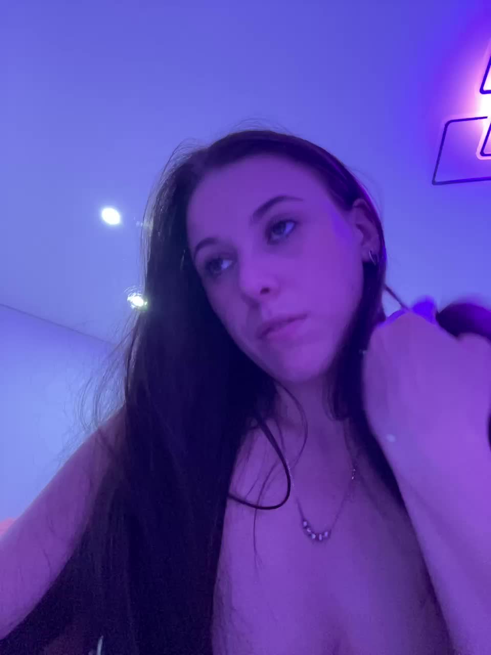 Potifays Live Sex December 14, 2025