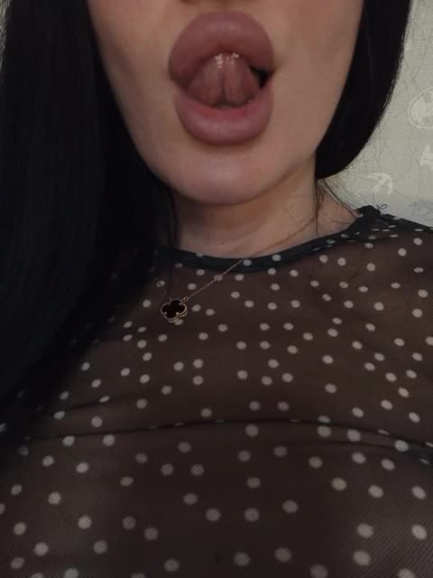 Black_chick Live Sex December 17, 2025