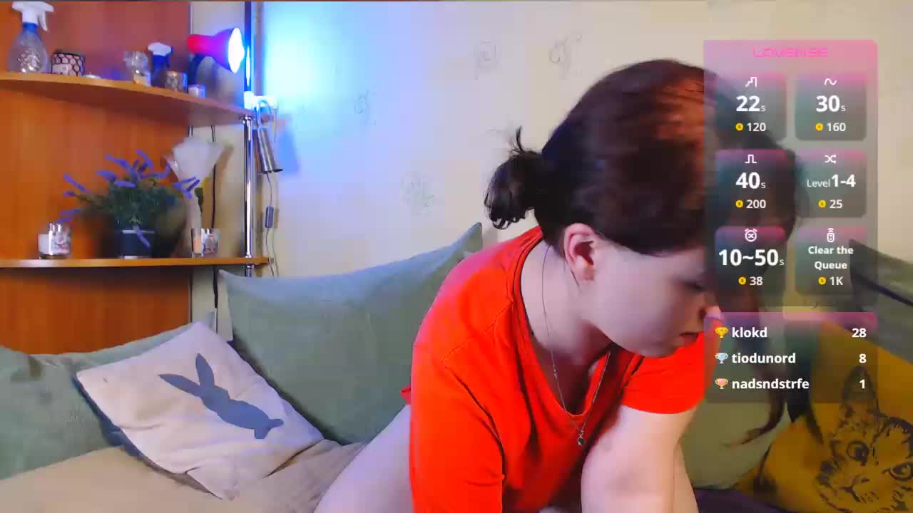 Caroline1995 Live Sex December 17, 2025