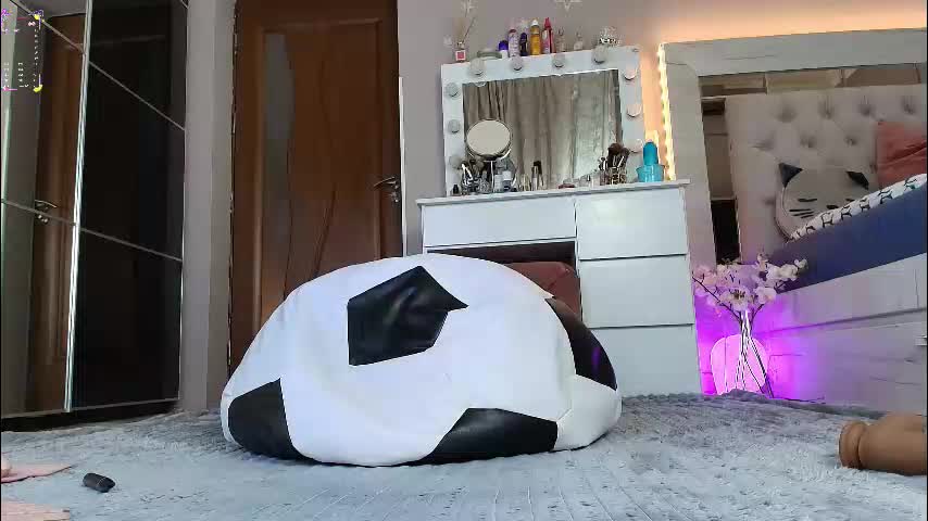 allesya23 Live Sex November 17, 2025