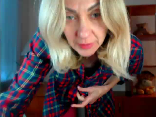 Tanya6547 Live Sex 2025.11.17