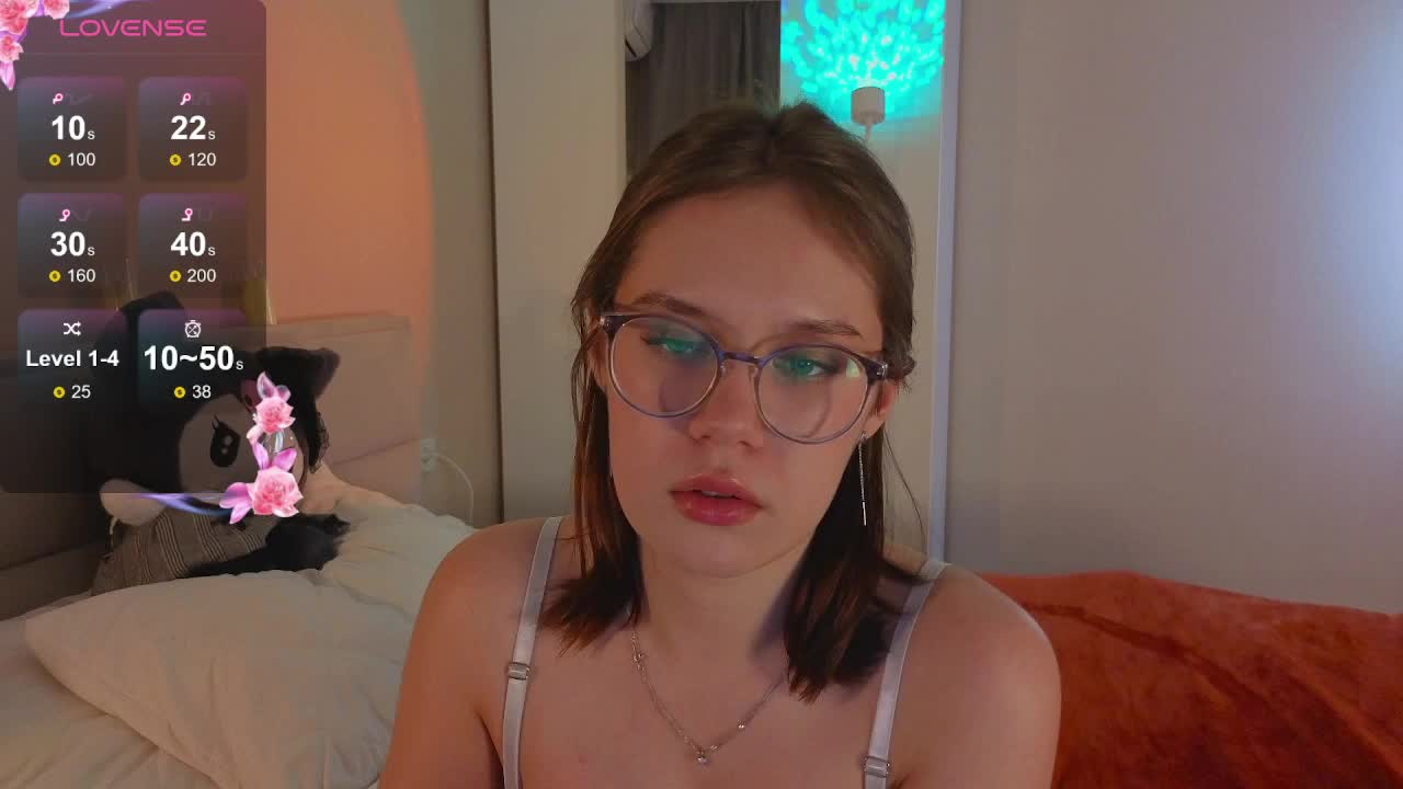 MiaLuw Live Sex November 17, 2025