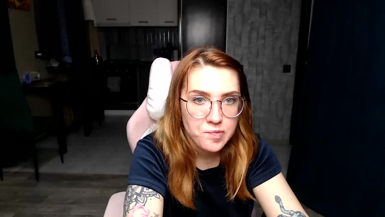 Regimasmile Live Sex December 13, 2025