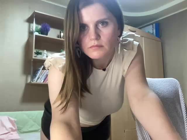 AnitaGlamorX Live Sex November 17, 2025