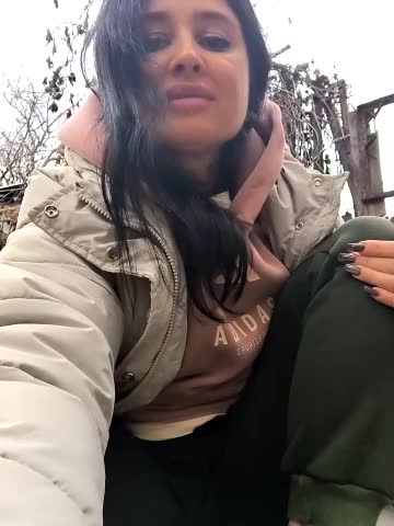 KikiXRed Live Sex December 12, 2025