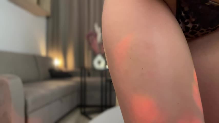 Julia_RL Live Sex November 18, 2025