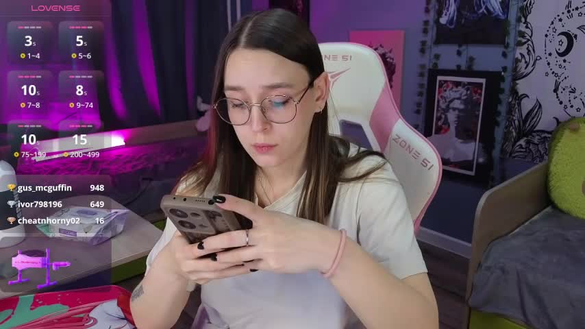 Sweet_frosti Live Sex November 17, 2025