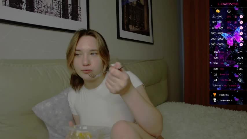 Holly_Molii Live Sex December 12, 2025