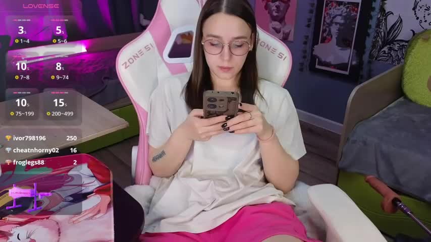 Sweet_frosti Live Sex November 17, 2025