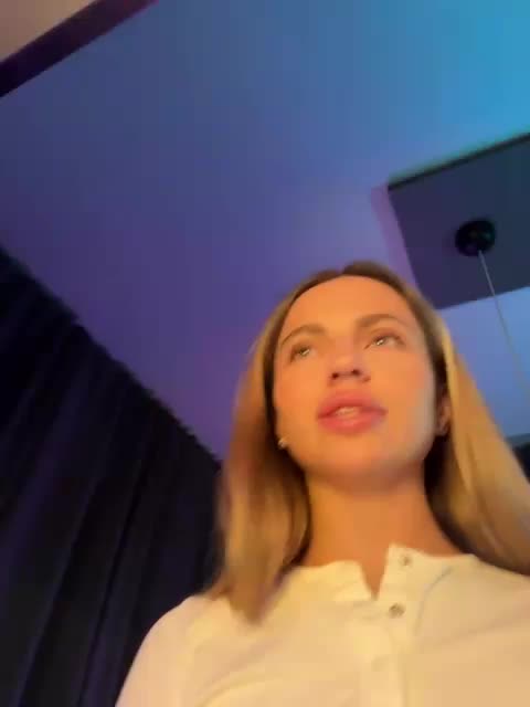 Nataliecroys Live Sex December 13, 2025