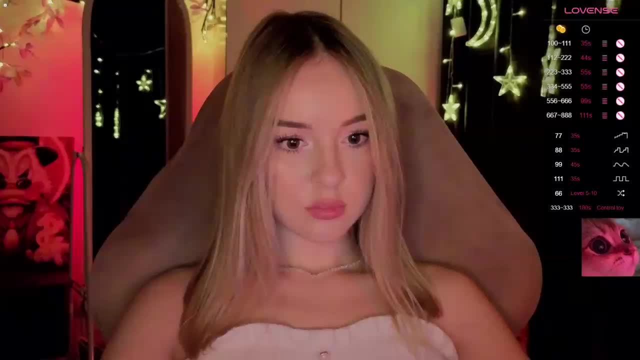 Nestyzz Live Sex December 14, 2025