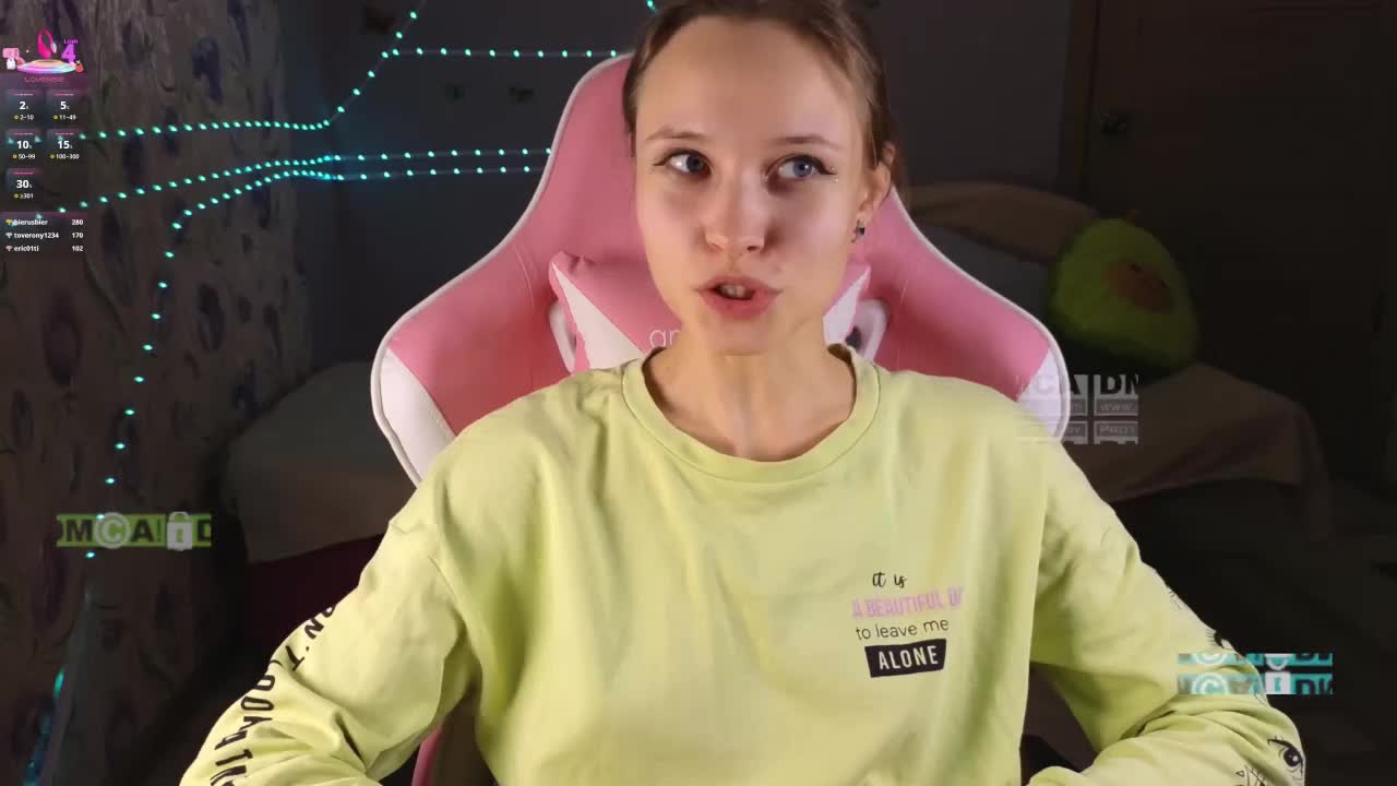 Armura Live Sex December 17, 2025