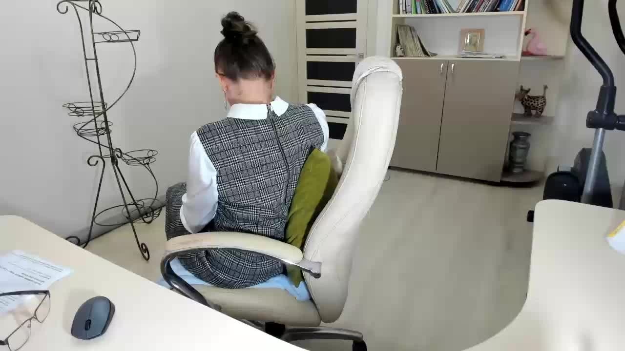 -Michelle- Live Sex December 13, 2025