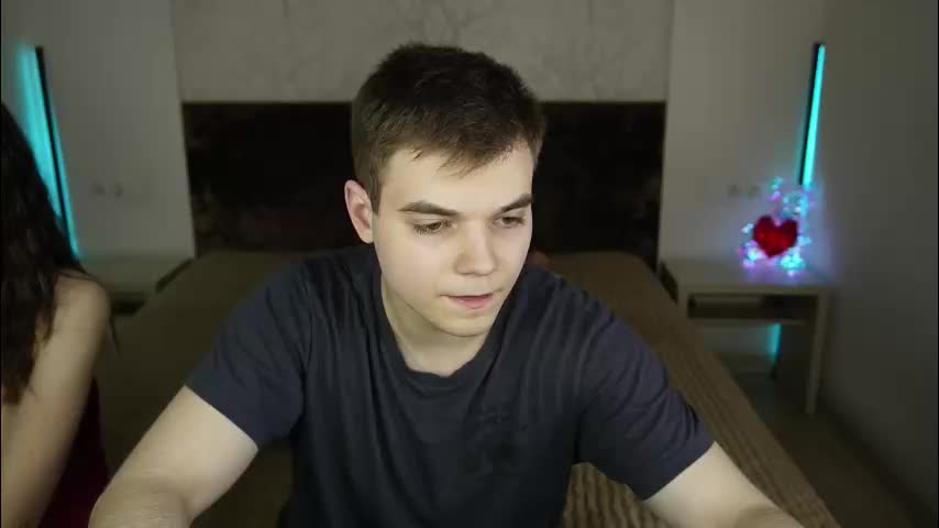 vikki_and_george Live Sex 2025.11.17