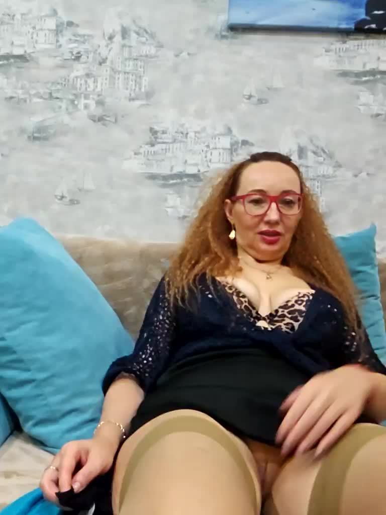 Pink-Lips Live Sex December 13, 2025