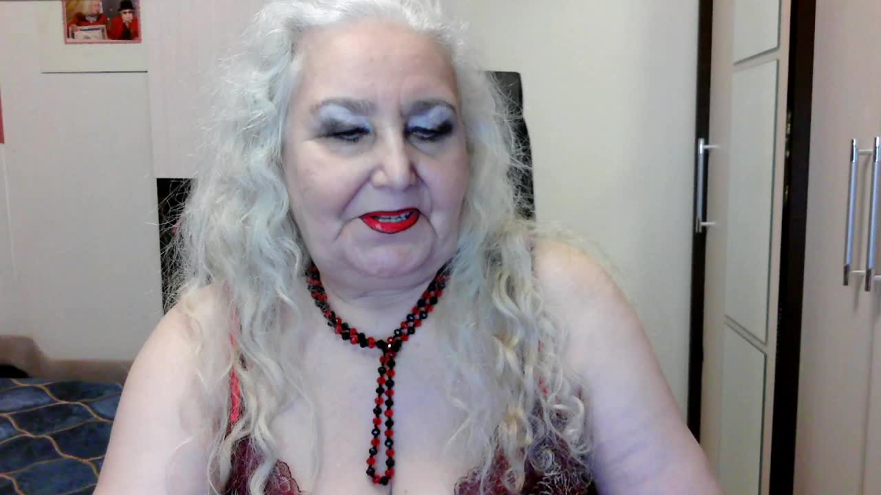 GrannyWants Live Sex December 15, 2025