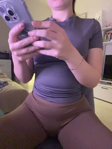 girlsz_ Live Sex November 17, 2025